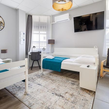 Downtown Apartment House Blue Boedapest Buitenkant foto