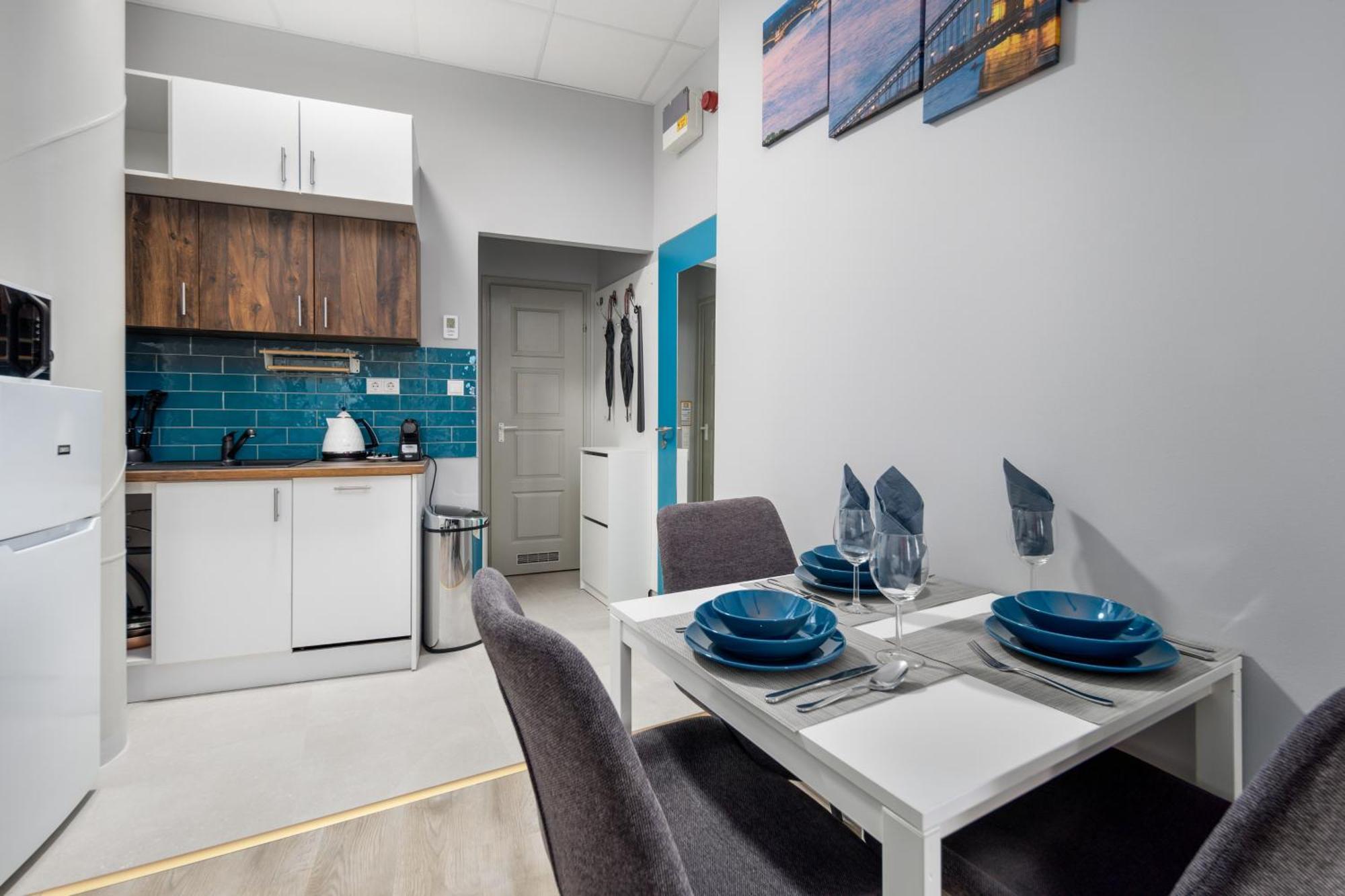 Downtown Apartment House Blue Boedapest Buitenkant foto